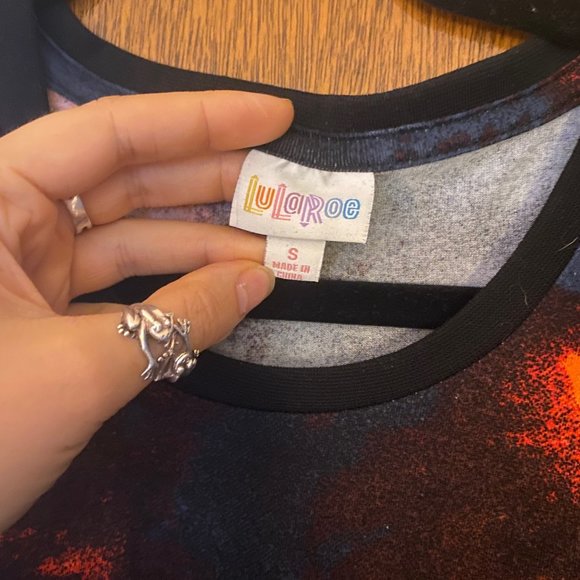 Lularoe Hudson - Picture 2 of 3